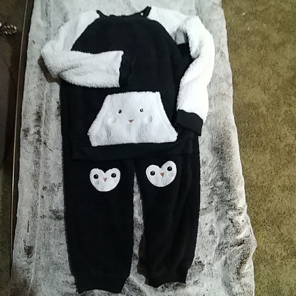 Girls PJ Salvage Penguin Fluffy Pajama Set - Picture 1 of 7